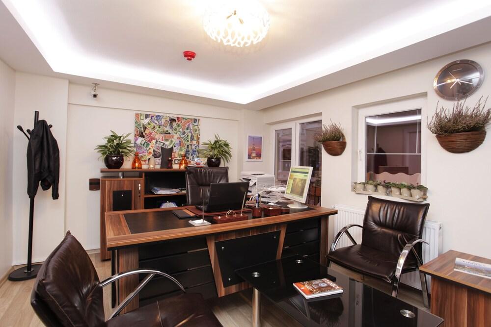 Taksim Istiklal Hotel