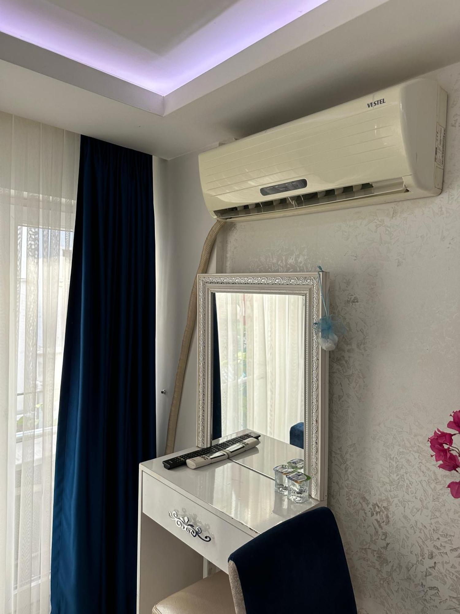 Hotel Taksim Istiklal 3*